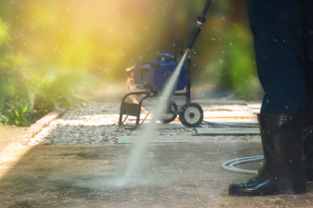 Best Fence Cleaning  in Cutchogue, NY